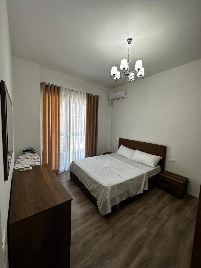 Апартаменти Myhouse At 21 Dhjetori Тирана Екстер'єр фото